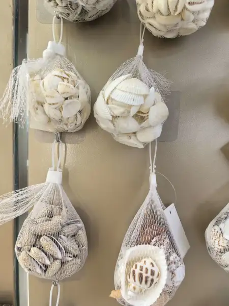 Ocean-style shell, coral, fruit shell pendant, creative gift, large wind chime scented candle Ocean-style shell, coral, fruit shell pendant, creative gift, large wind chime scented candle